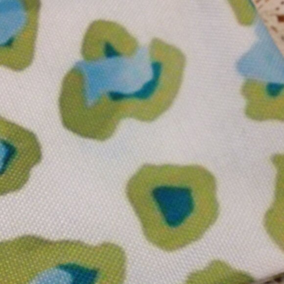 Abstract Decorative Pillow Cover, nwot - Picture 4 of 4